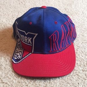 Starter New York Rangers snap back
